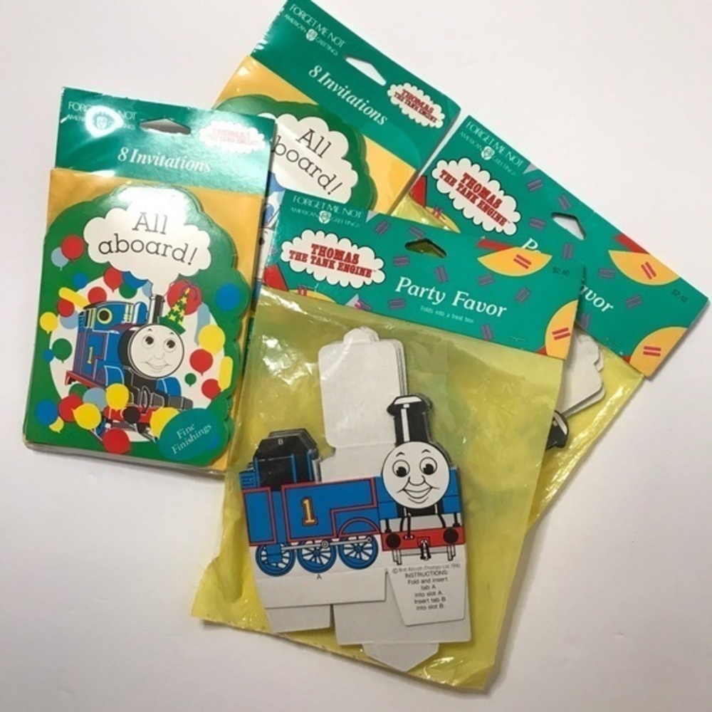 VTG NEW Thomas the‎ Tank Engine Treat Boxes (2) 1990 -Party Invitations (2) 1991